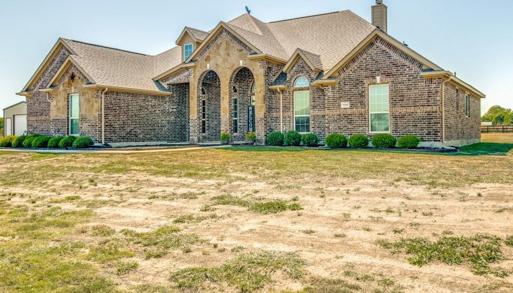 7311 Sand Stone Dr, Sanger, TX 76266