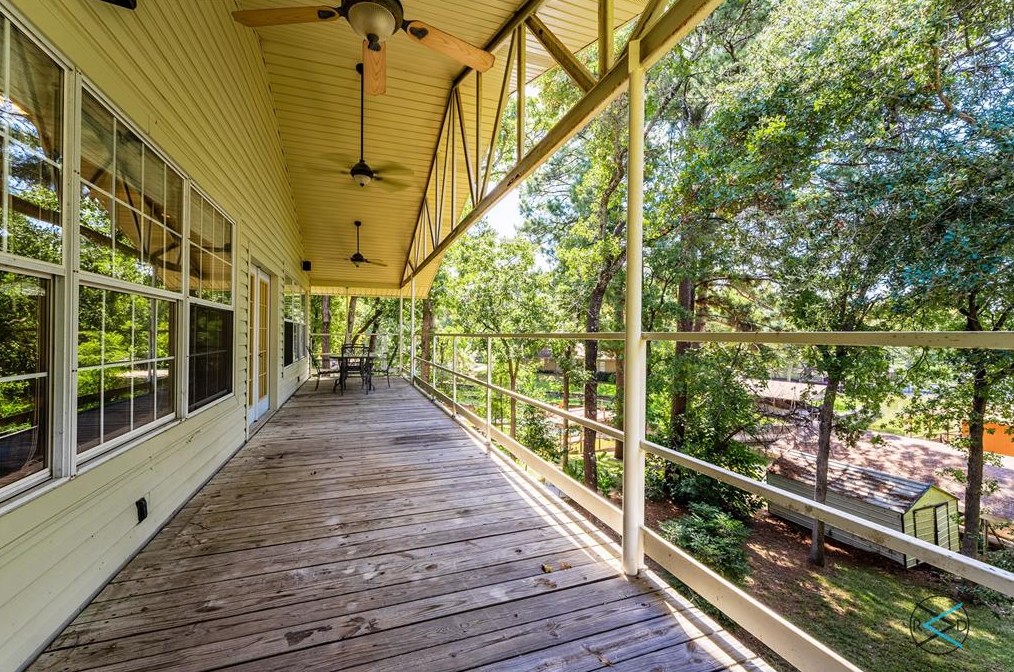 239 Cawthon Dr, Gun Barrel City, TX 75156-9113