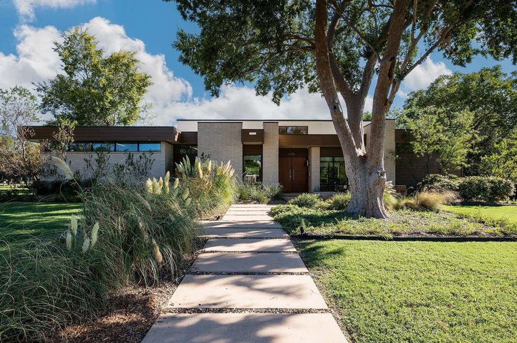 4030 Sleepy Ln, Dallas, TX 75229-4035