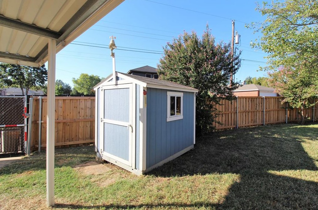 2006 Timberview Dr, Mesquite TX exterior