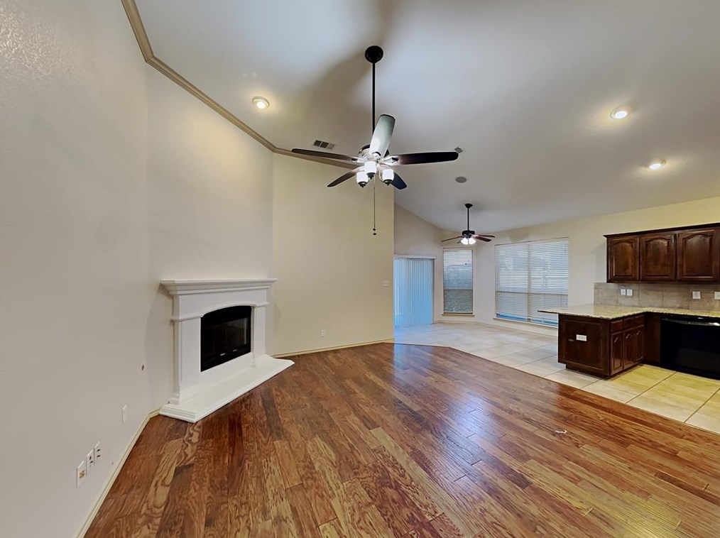 5401 Grayson Ridge Dr, Fort Worth, TX 76179