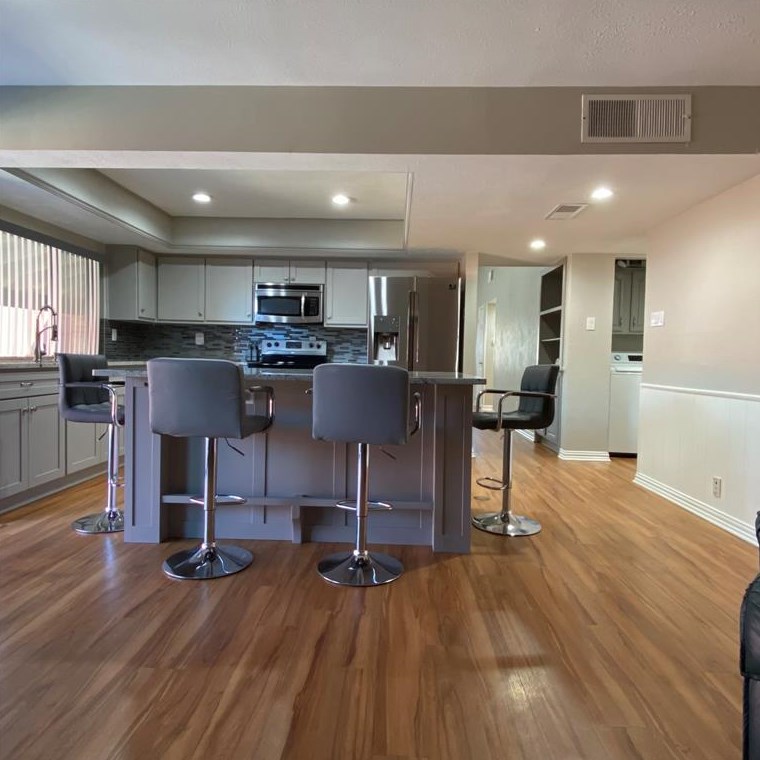 2211 Proctor Dr, Carrollton TX 75007-3429 exterior