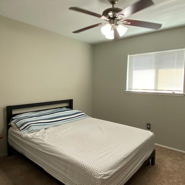 2211 Proctor Dr, Carrollton TX 75007-3429 exterior