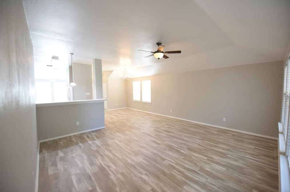 421 Stanley Falls Dr, Anna, TX 75409-5053