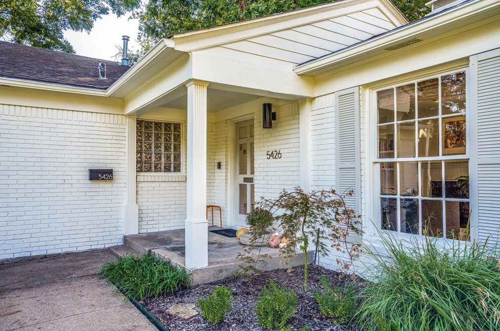 5426 Southwestern Blvd, Dallas, TX 75209-3432