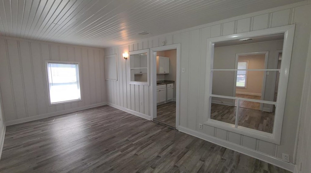 4324 Tacoma St, Dallas TX 75216-6633 exterior