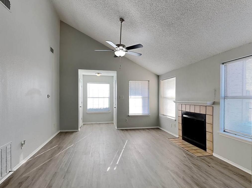 6701 Windwillow Dr, Fort Worth, TX 76137