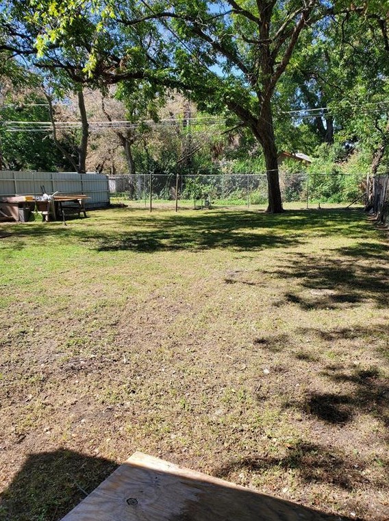 2607 Ramsey Ave, Dallas, TX 75216-2928