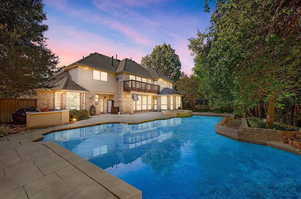 510 Broad Leaf Ln, Mckinney, TX 75070-5170