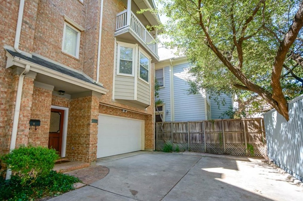 2627 Colby St, Dallas, TX 75204