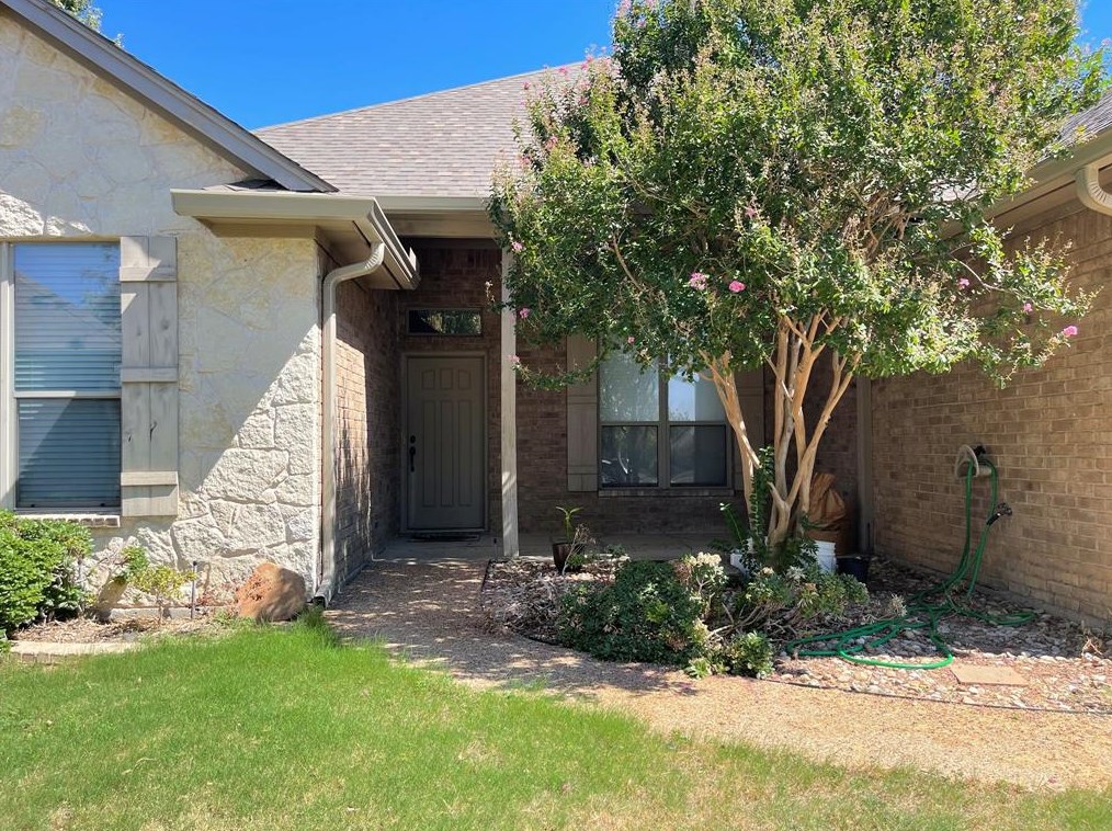 5400 Shasta Ridge Ct, Fort Worth, TX 76123