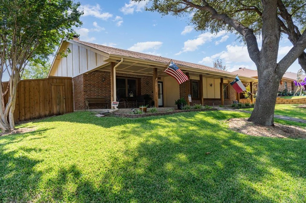 3818 Andrea Ln, Rowlett, TX 75088-5871