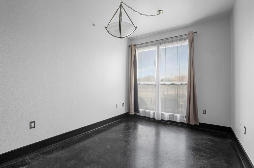 4414 Cedar Springs Rd Apt 124, Dallas, TX 75219