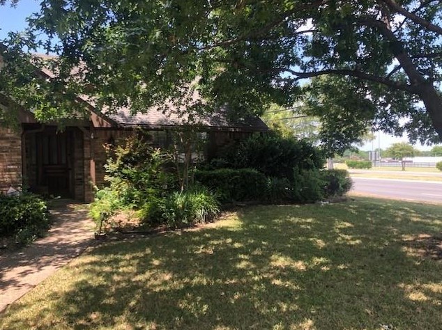 3101 Canterbury Dr, Plano, TX 75075