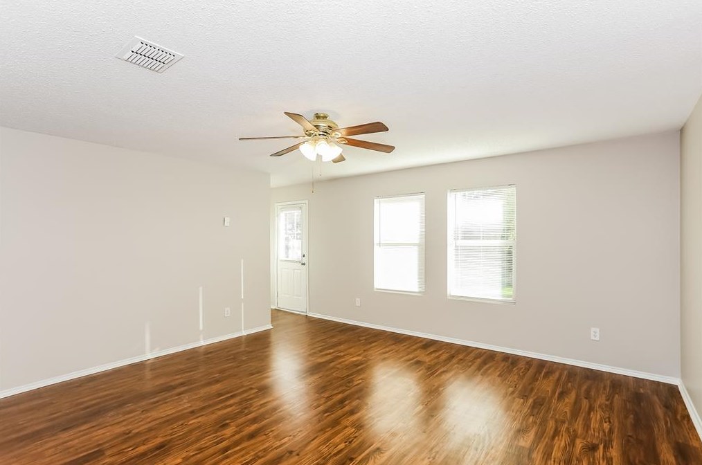 4949 Parkview Hills Ln, Fort Worth, TX 76179