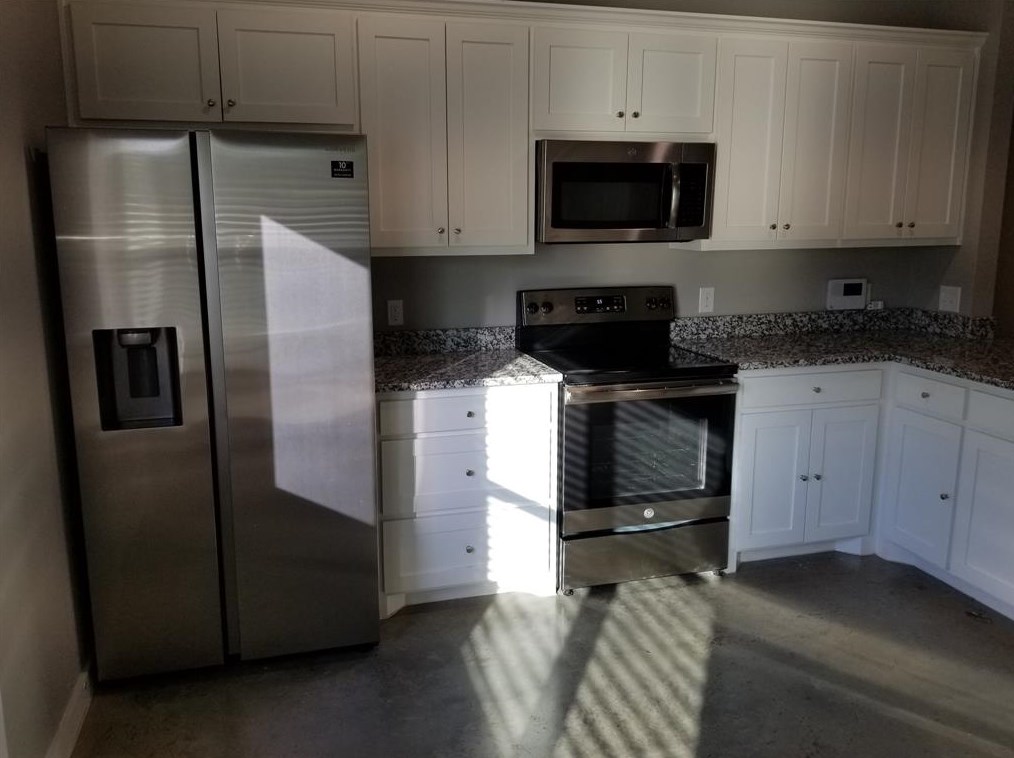 708 S Rusk Ave, Alvarado, TX 76009