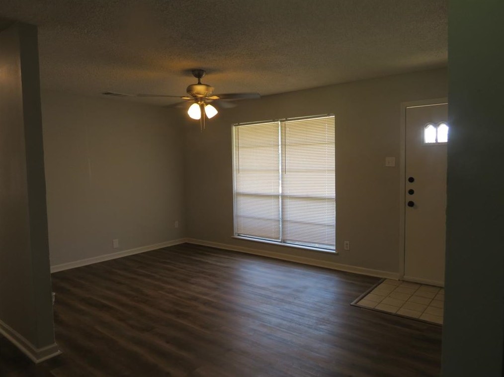 419 Thrush Ave, Duncanville, TX 75116
