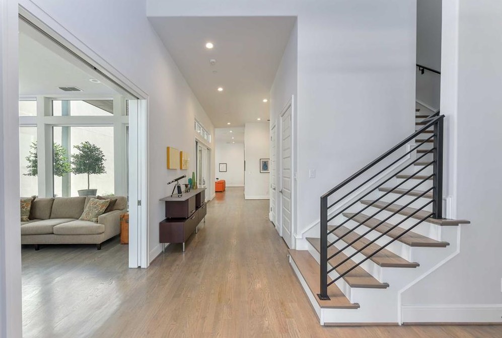 4513 Normandy Ave, Dallas, TX 75205-2045