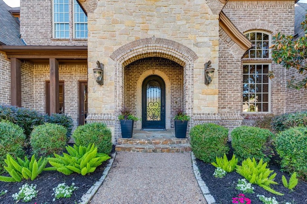 4912 Rockrimmon Ct, Colleyville, TX 76034-3544