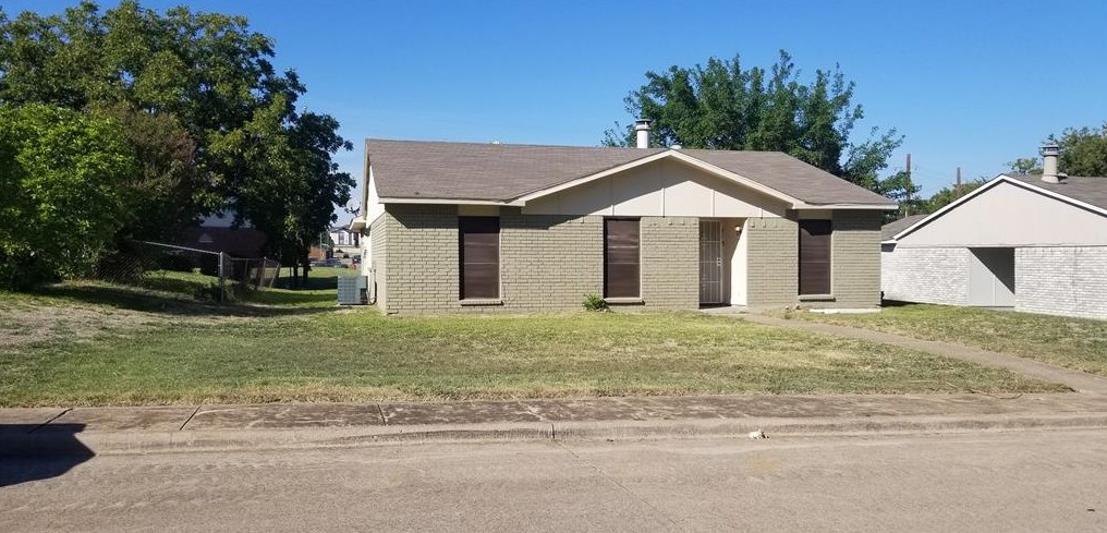 713 Priscilla Ln, Desoto, TX 75115