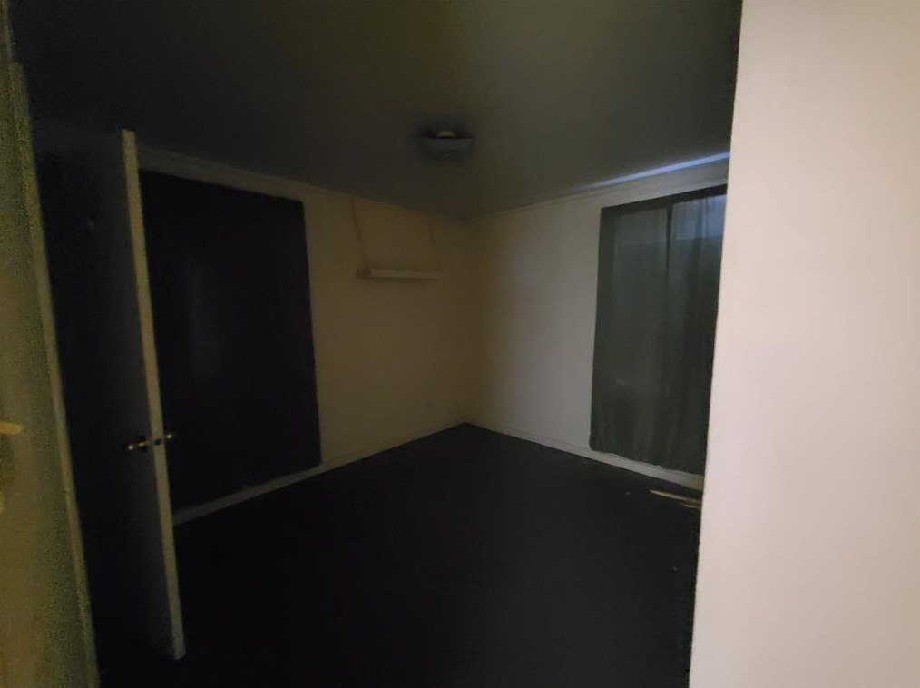 3810 Le Frg Ave, Dallas TX  75216-4962 exterior