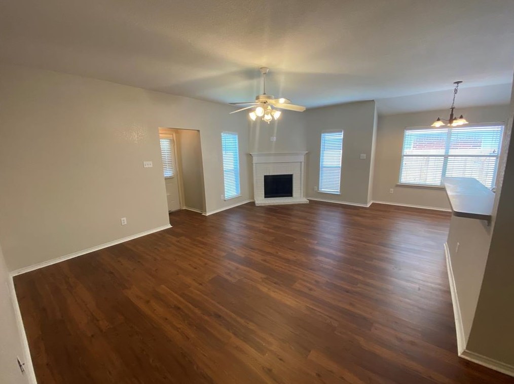 12308 Rolling Ridge Dr, Burleson, TX 76028