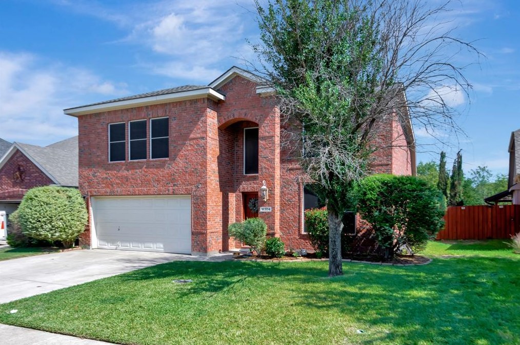 16304 Caney Fork Dr, Justin, TX 76247-5755