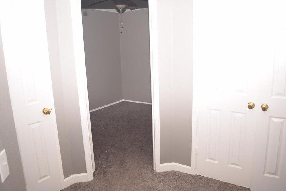 1813 Walnut Hill Dr, Rowlett TX  75088-1554 exterior