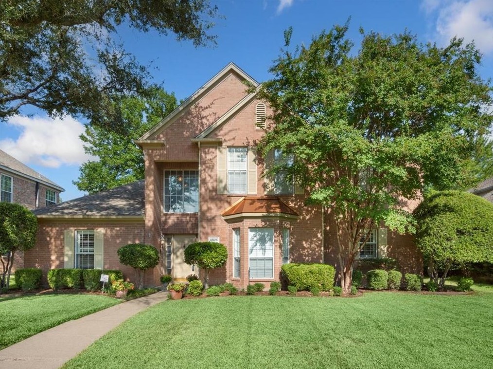 8920 Clear Sky Dr, Plano, TX 75025