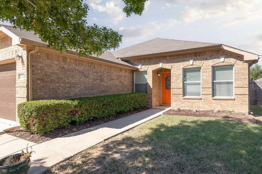 3741 Palm Dr, Keller, TX 76244