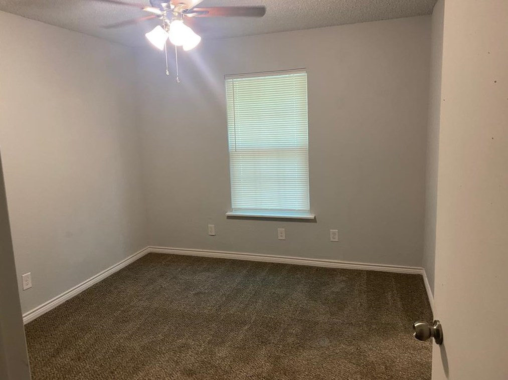 14333 Haymeadow Cir, Dallas TX  75254-8205 exterior