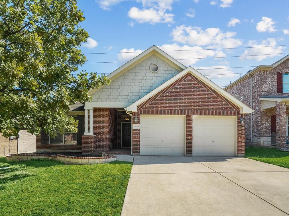 15732 Wheelhorse Trl, Roanoke, TX 76262-3396