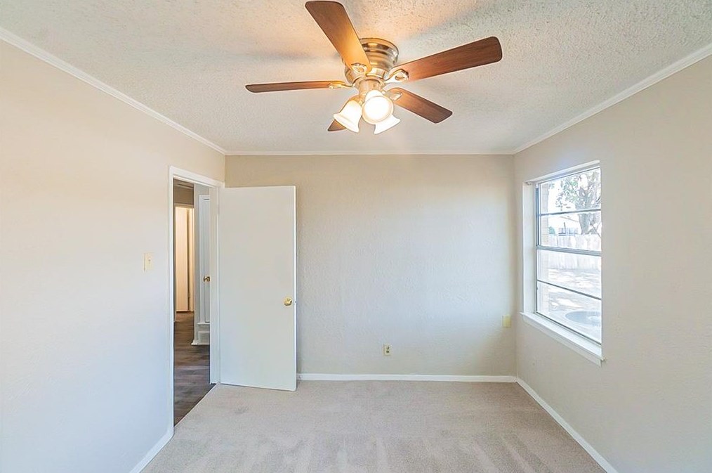 4914 San Marcus Dr, Mesquite TX 75150-1024 exterior