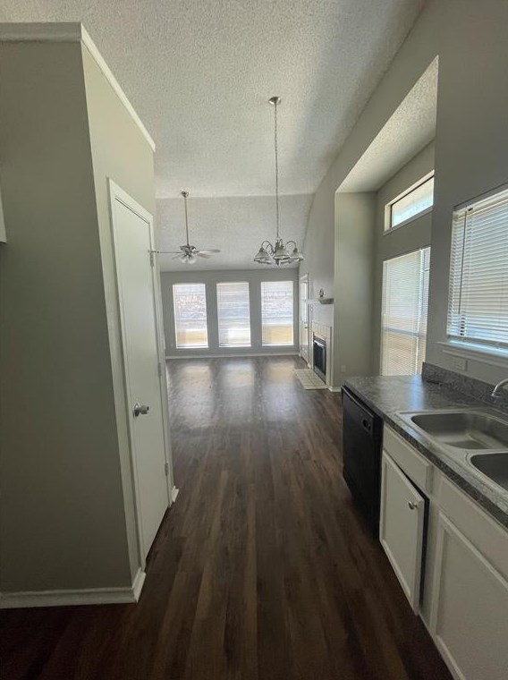 1105 Garden Trl, Mesquite TX  75149-6811 exterior