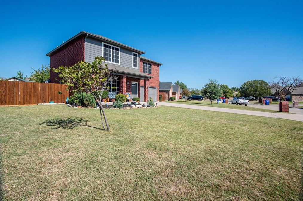 1108 Oak Grove Ln, Royse City, TX 75189-3549