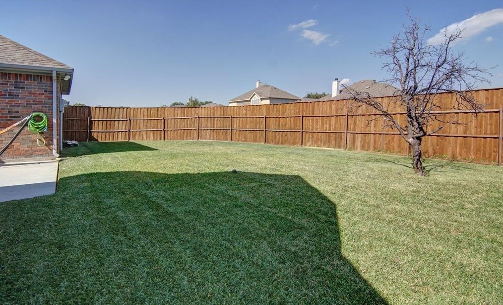 7306 Sand Pne Dr, Rowlett TX 75089-2764 exterior