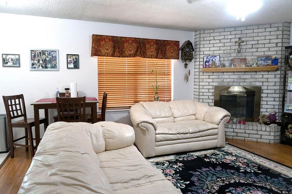 1217 Celeste St, Crowley, TX 76036-2905