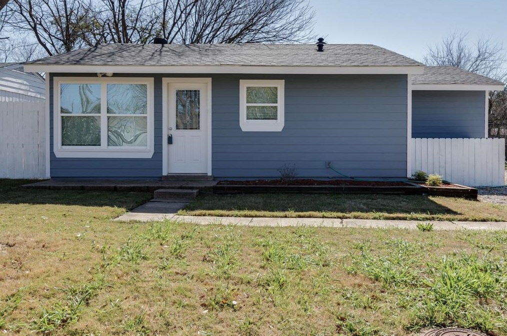 4330 Pensacola Ct, Dallas, TX 75211-3236