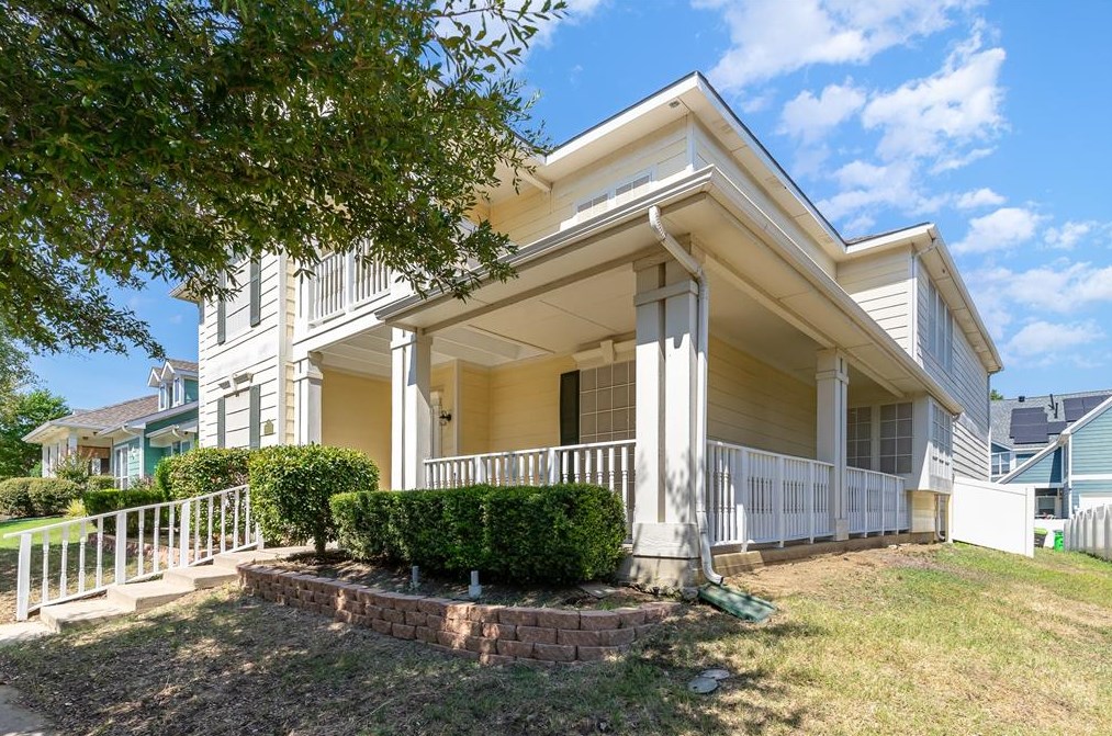 1509 Southern Pine Dr, Aubrey, TX 76227