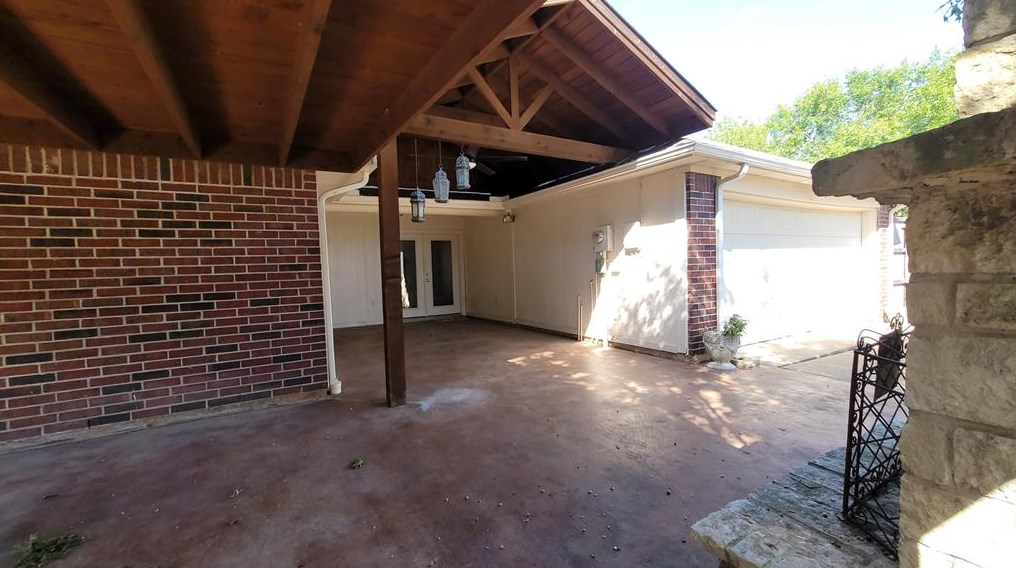 2016 Seminole Trl, Mesquite TX 75149-6695 exterior