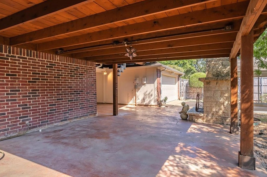 2016 Seminole Trl, Mesquite TX 75149-6695 exterior