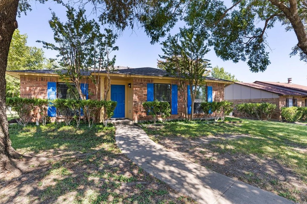 619 Tara Dr, Desoto, TX 75115-5513