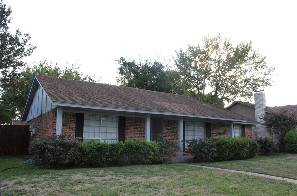 2114 Richwood Dr, Garland, TX 75044