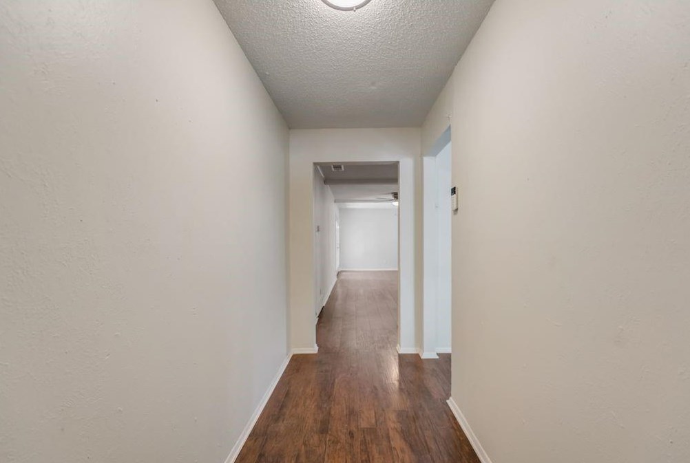 10434 Springhaven Dr, Dallas, TX 75217
