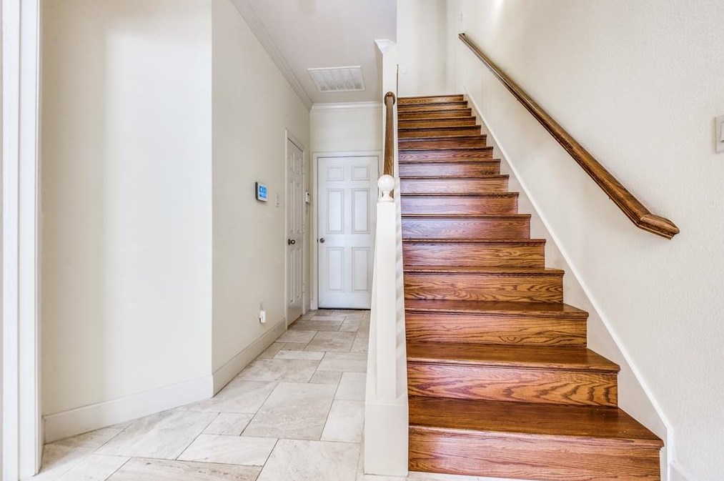 2232 Marilla St, Dallas TX  75201-5925 exterior