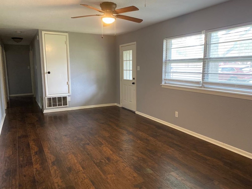 2006 Brenda Ave, Denison, TX 75020
