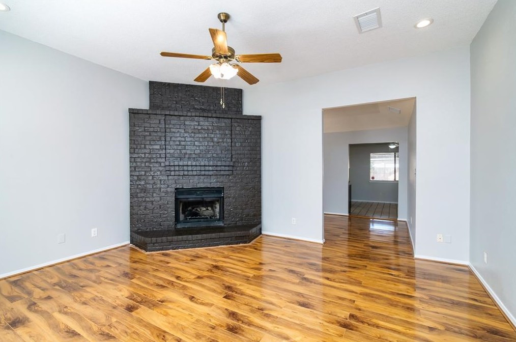 4013 David Cir, Rowlett TX  75088-4967 exterior