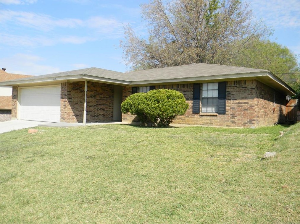 4216 Canyon Trl, Fort Worth, TX 76135