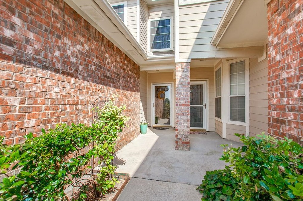 4561 Woodsboro Ln, Plano, TX 75024-7380