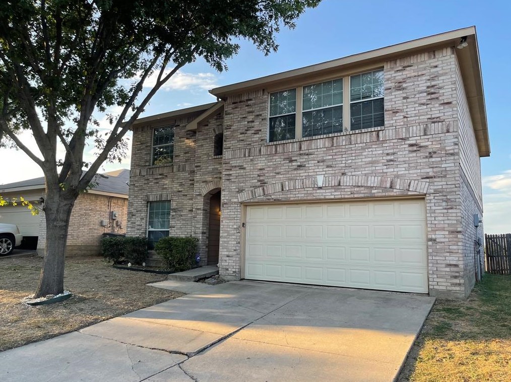 2727 Tranquil Way, Dallas, TX 75237-3650
